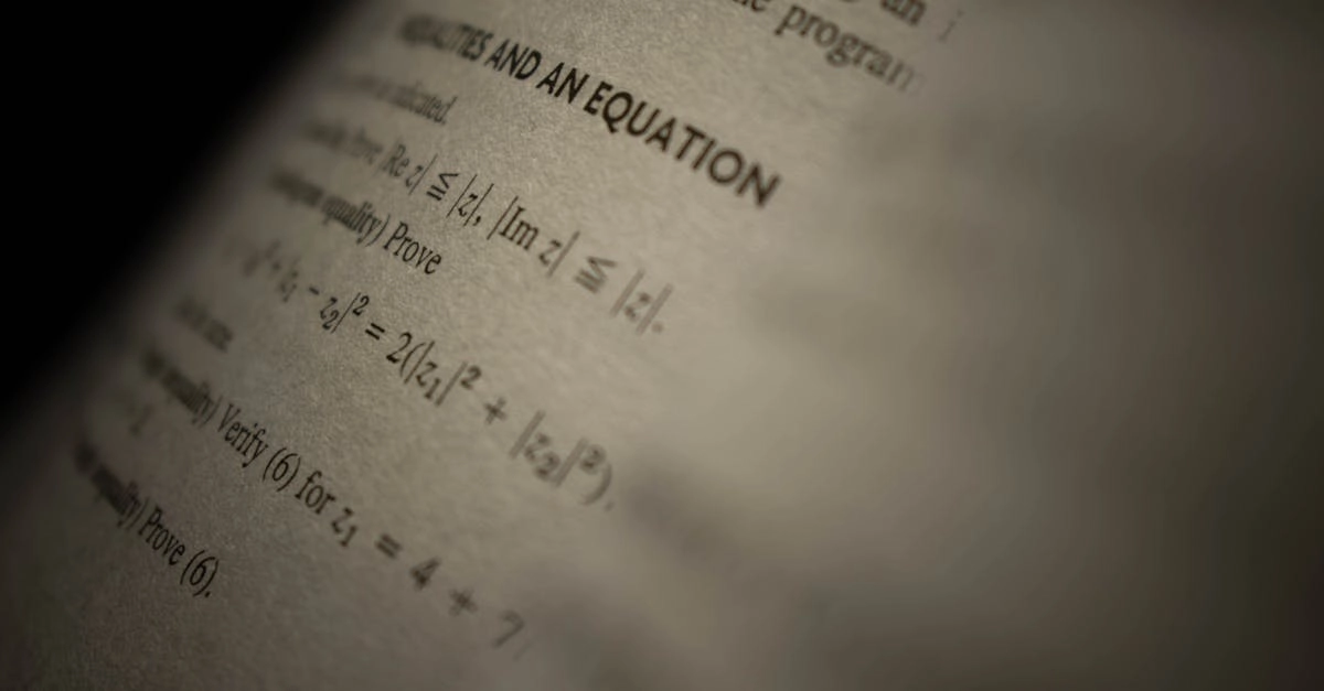 Математический анализ блэкджека и теория вероятностей